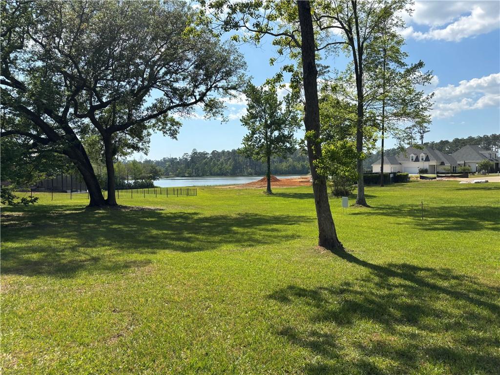 989 GREAT SOUTHERN Drive