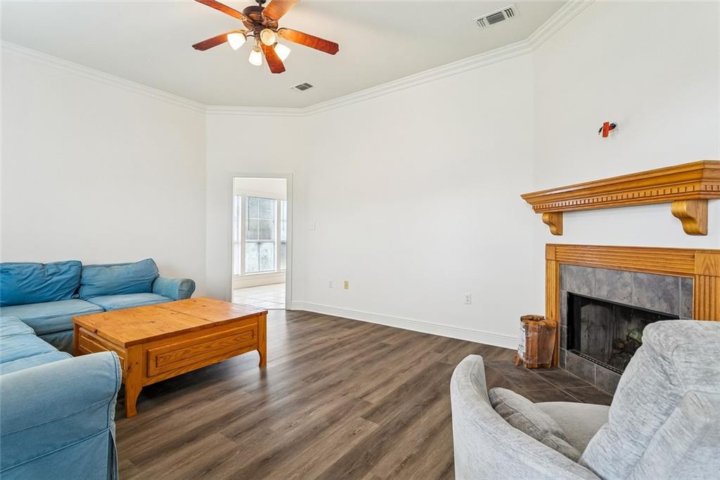 12246 DOVE HOLLOW Drive