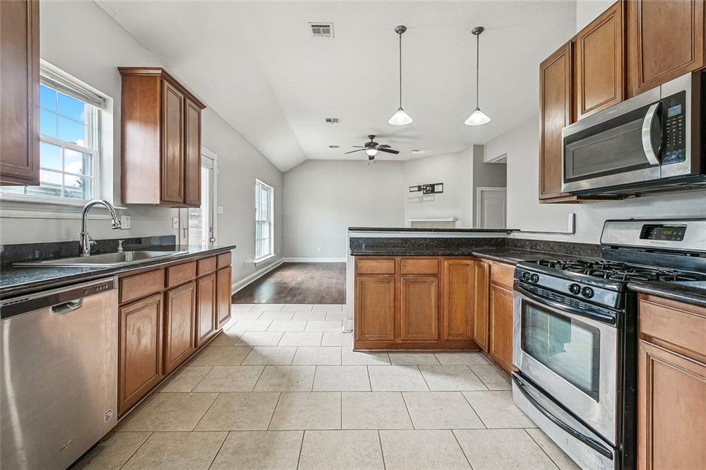3509 VAN CLEAVE Drive