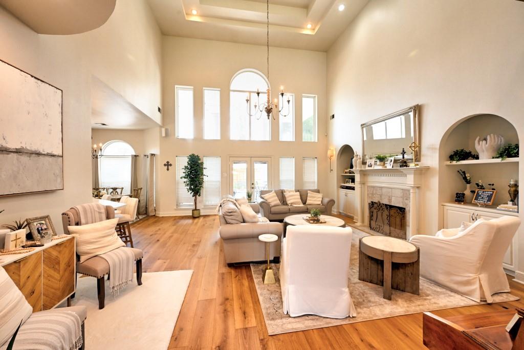 121 DESTIN Lane