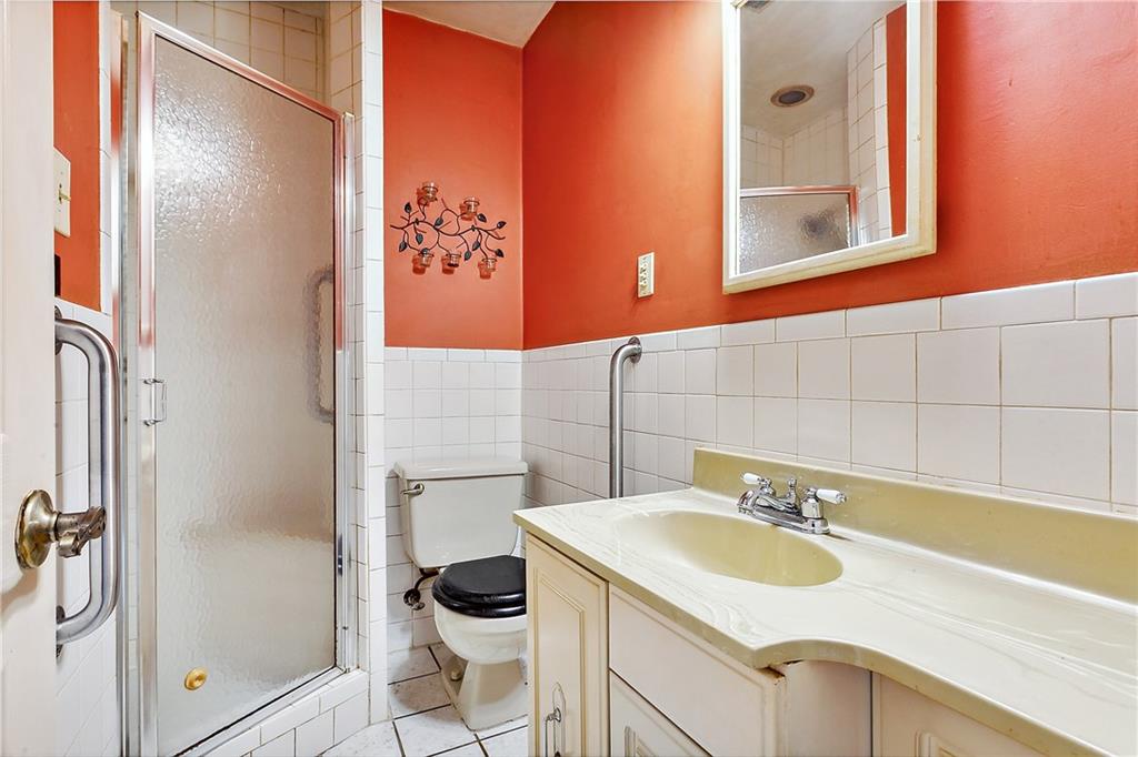 Marrero, Louisiana 70072, United States, 2 Bedrooms Bedrooms, ,2 BathroomsBathrooms,Residential,Pending,67751