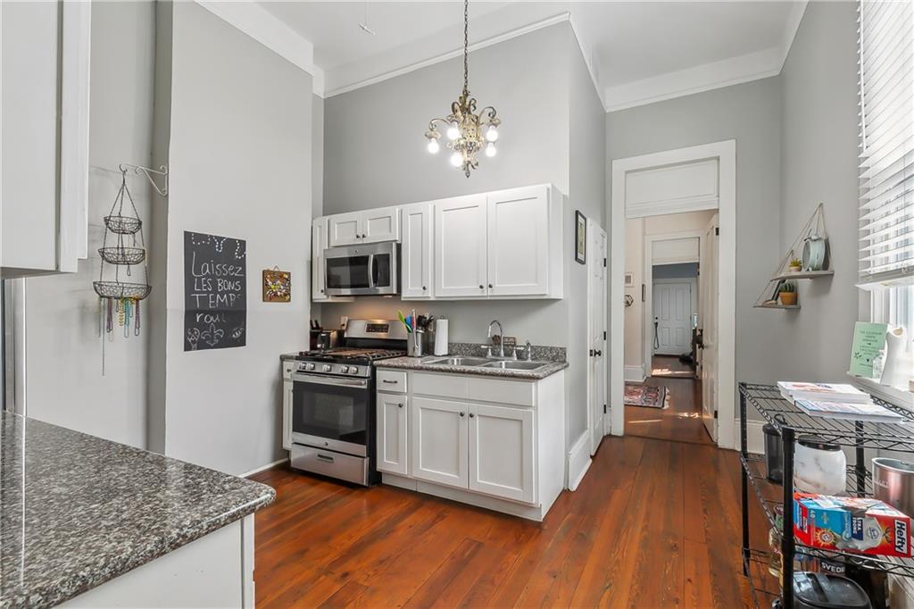 New Orleans, Louisiana 70118, United States, 2 Bedrooms Bedrooms, ,1 BathroomBathrooms,Residential,Active,87926