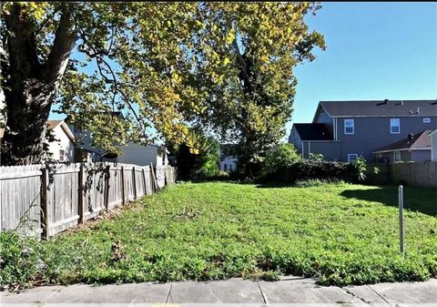 2514 DANNEEL Street New Orleans LA 70113