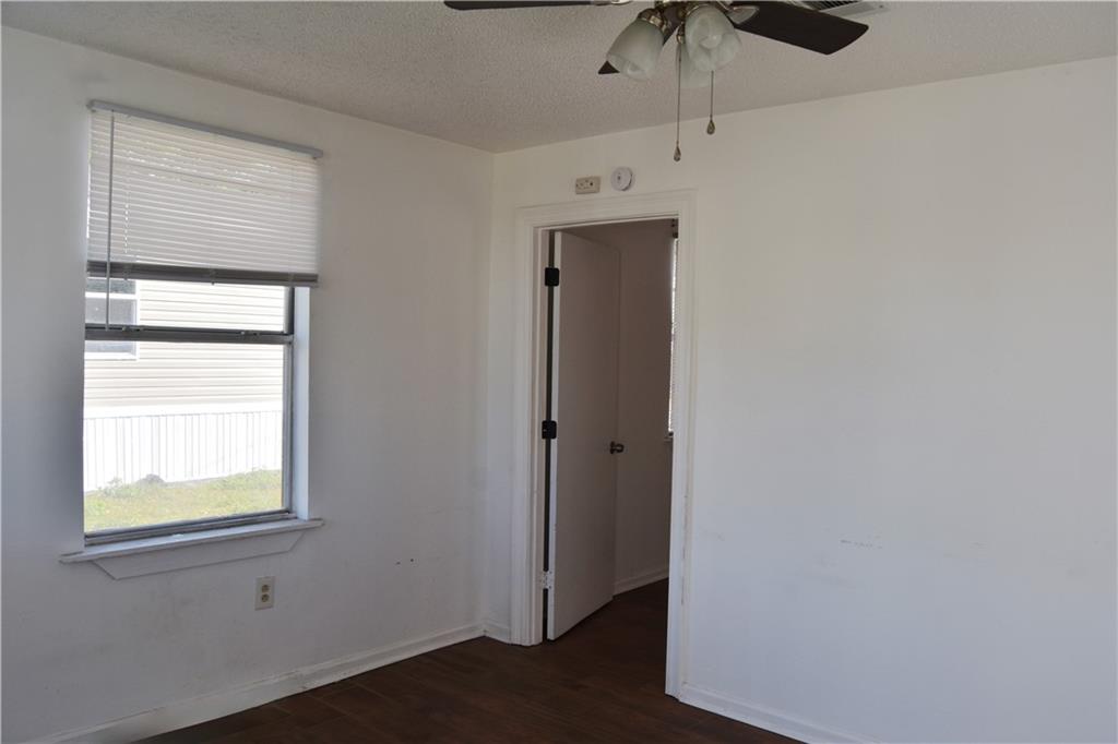 1351 S DILTON Street