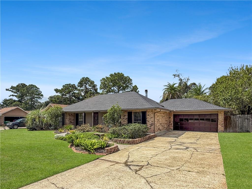 834 CROSS GATES Boulevard