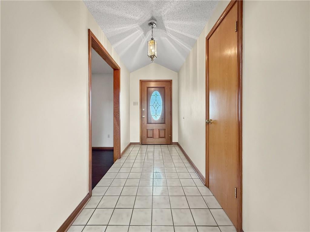 834 CROSS GATES Boulevard