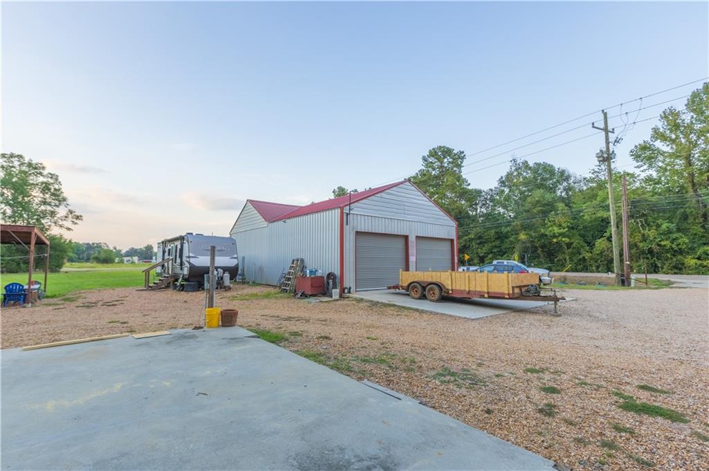 47310 N MORRISON Boulevard