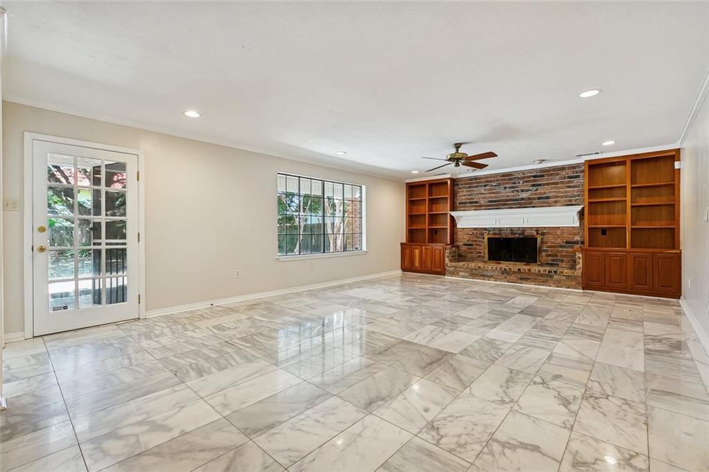 12 CHATEAU MAGDELAINE Drive