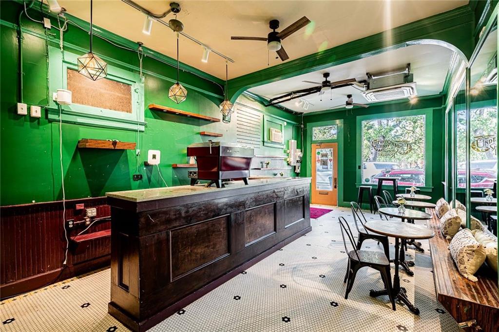 4332 MAGAZINE Street