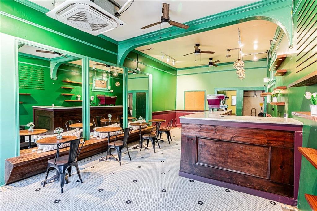 4332 MAGAZINE Street