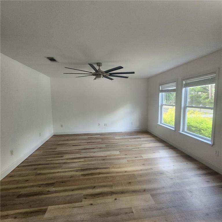 26202 E BEECH Street