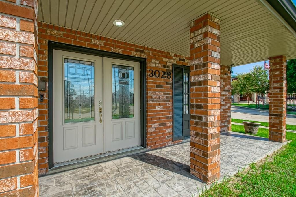 3028 CORINNE Drive