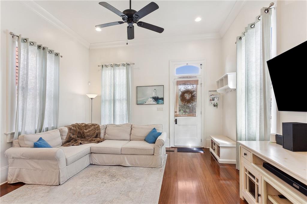 New Orleans, Louisiana 70118, United States, 3 Bedrooms Bedrooms, ,3 BathroomsBathrooms,Residential,Active,86244