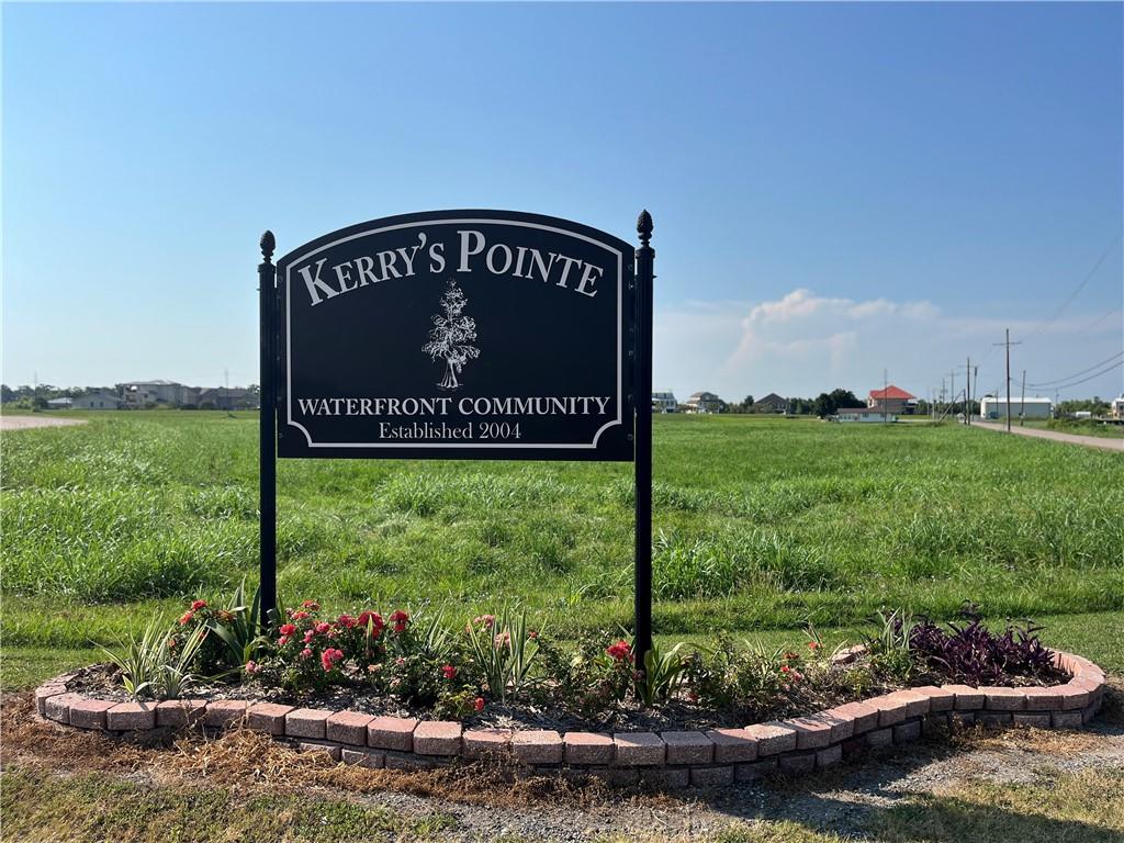 108 W KERRYS POINTE Point
