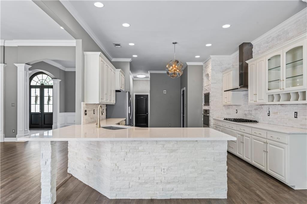 1082 WHITETAIL Drive