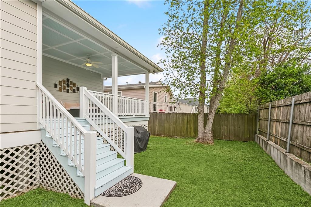 New Orleans, Louisiana 70122, United States, 3 Bedrooms Bedrooms, ,2 BathroomsBathrooms,Residential,Pending,101473