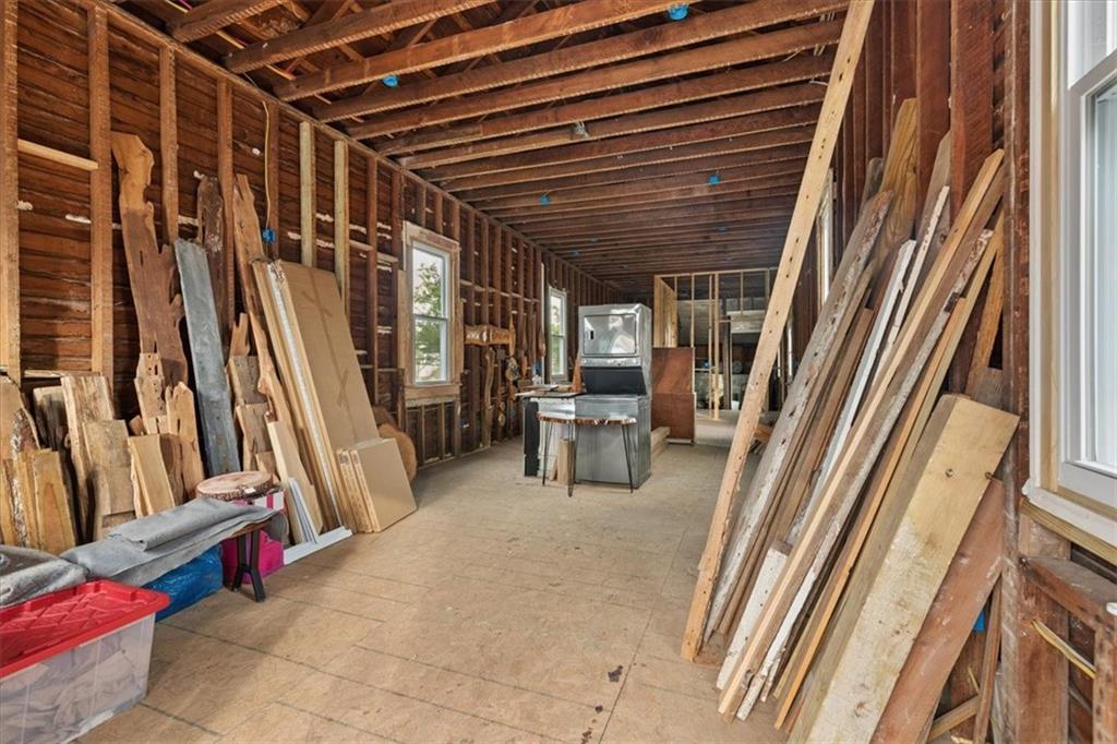 1619 LOUISA Street