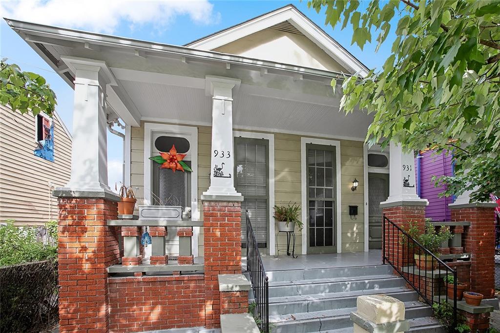 New Orleans, Louisiana 70115, United States, 2 Bedrooms Bedrooms, ,1 BathroomBathrooms,Residential,Pending,104237