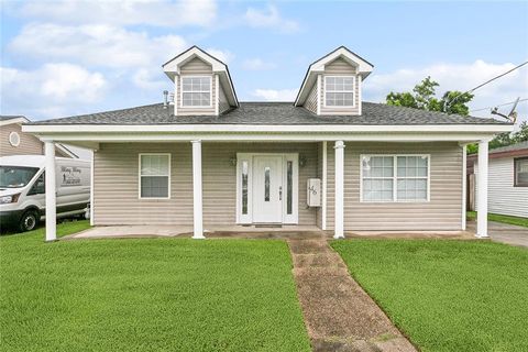 46 MASON Street Gretna LA 70053