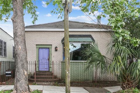3123 ROYAL Street New Orleans LA 70117