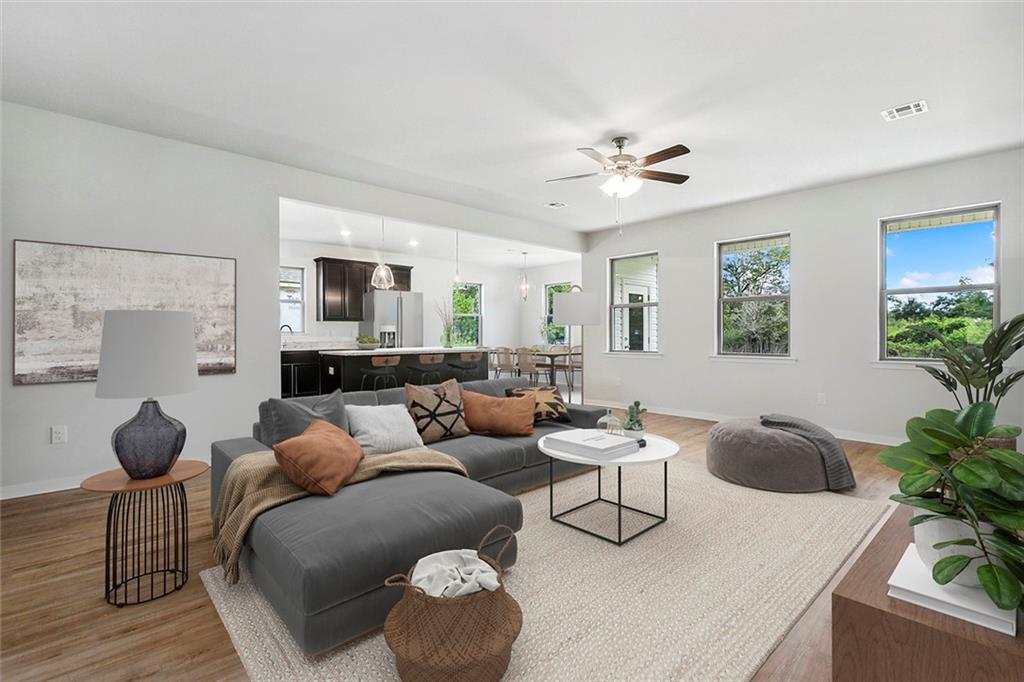 937 LAUREL OAKS Drive