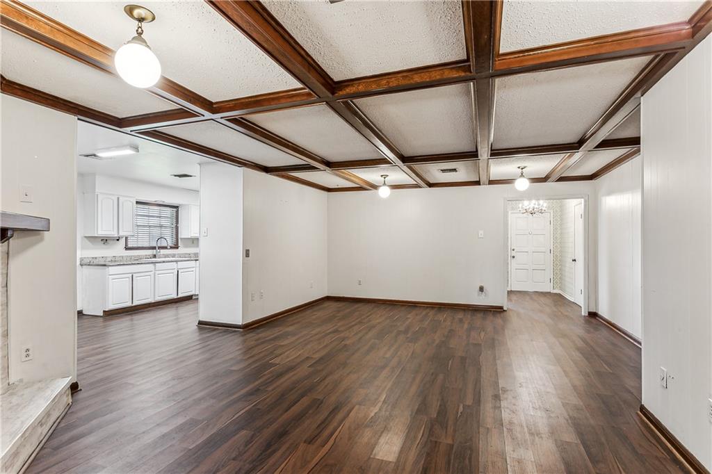 194 SEDGEFIELD Drive