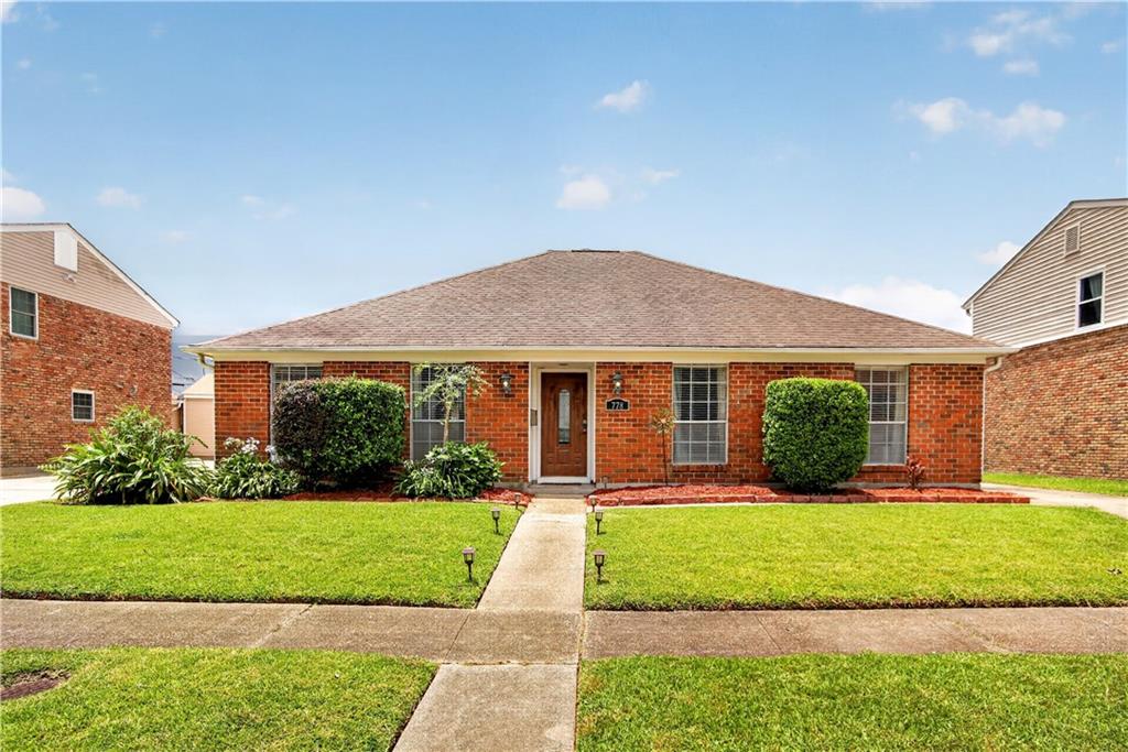 778 GLENCOVE Lane