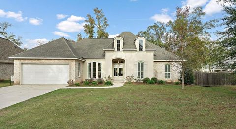 1235 LIVINGSTON Street Mandeville LA 70448