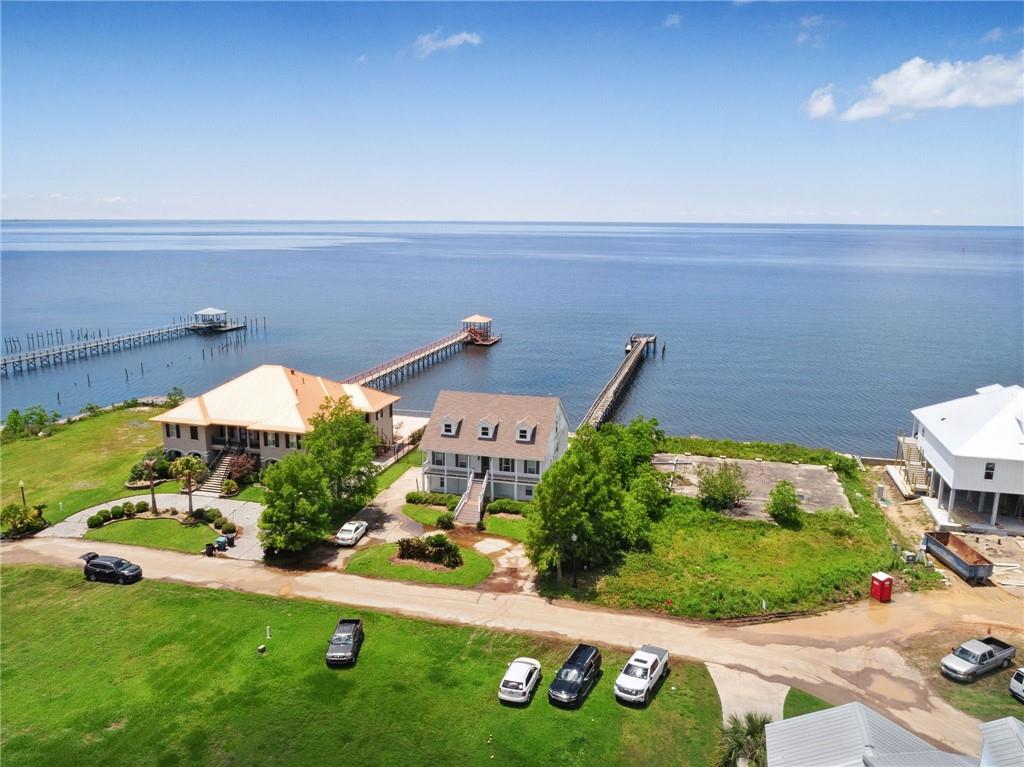 509 CARR Drive