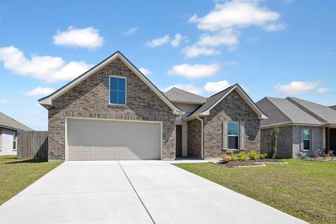 Photo of 25786 PRISTINE Street, Denham Springs, LA 70726 (MLS # 2553067)