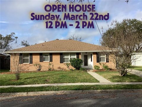 504 ROSELAND Parkway Harahan LA 70123