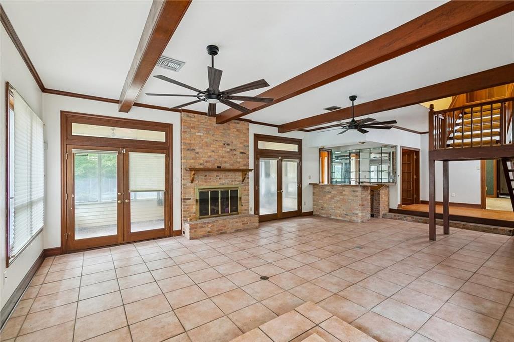 716 ASHLAND Drive
