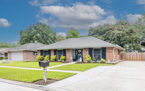 Photo of 1208 PATRIOT Drive, Slidell, LA 70458 (MLS # 2558573)