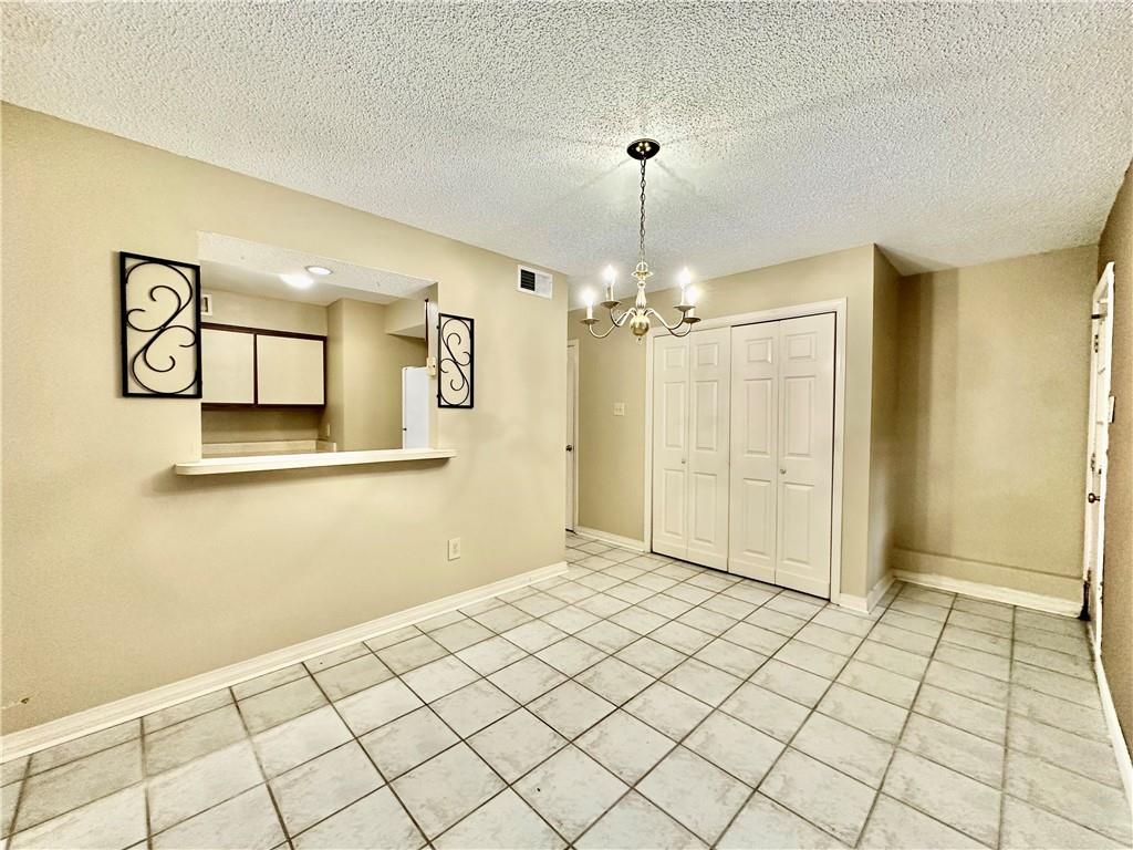 Hammond, Louisiana 70403, United States, 2 Bedrooms Bedrooms, ,2 BathroomsBathrooms,Residential,Pending,52084