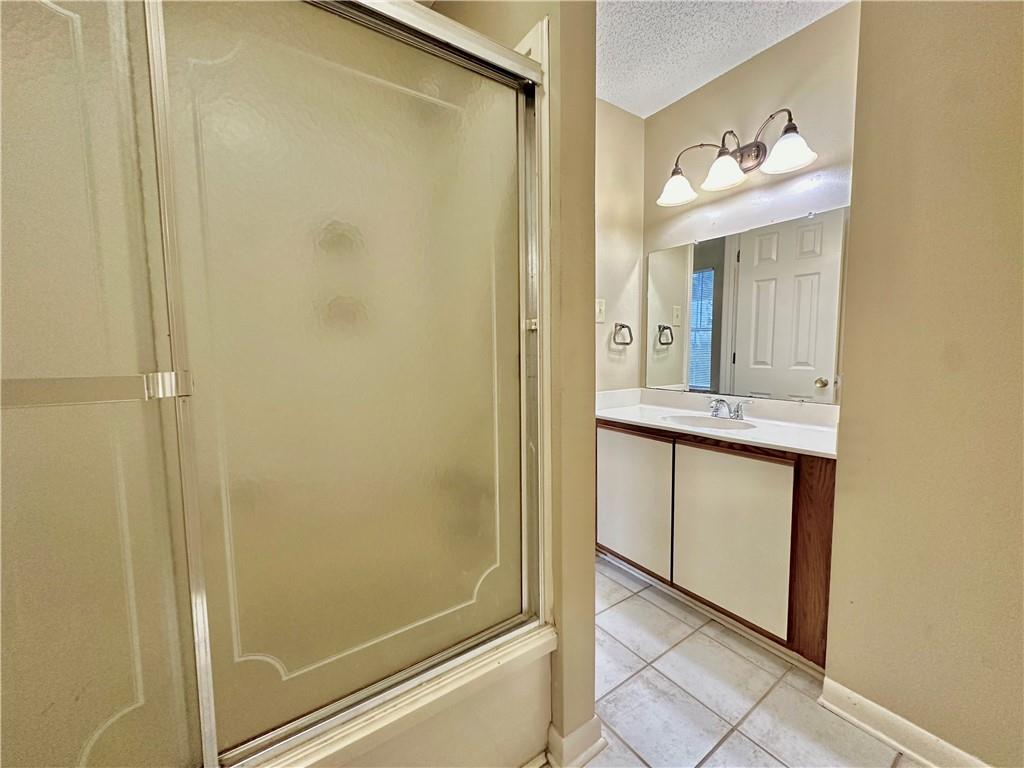 Hammond, Louisiana 70403, United States, 2 Bedrooms Bedrooms, ,2 BathroomsBathrooms,Residential,Pending,52084
