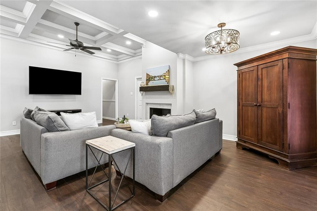 1408 PASADENA Avenue