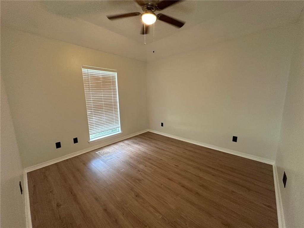 Covington, Louisiana 70433, United States, 3 Bedrooms Bedrooms, ,2 BathroomsBathrooms,Residential,Active,154305