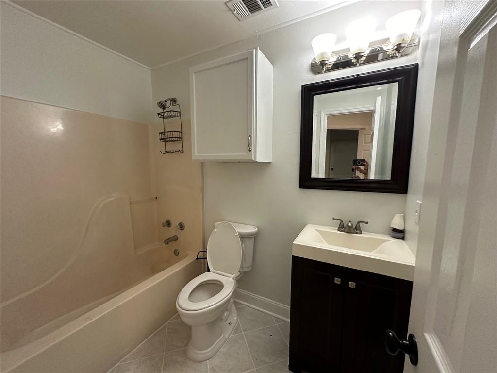 Covington, Louisiana 70433, United States, 3 Bedrooms Bedrooms, ,2 BathroomsBathrooms,Residential,Active,154305