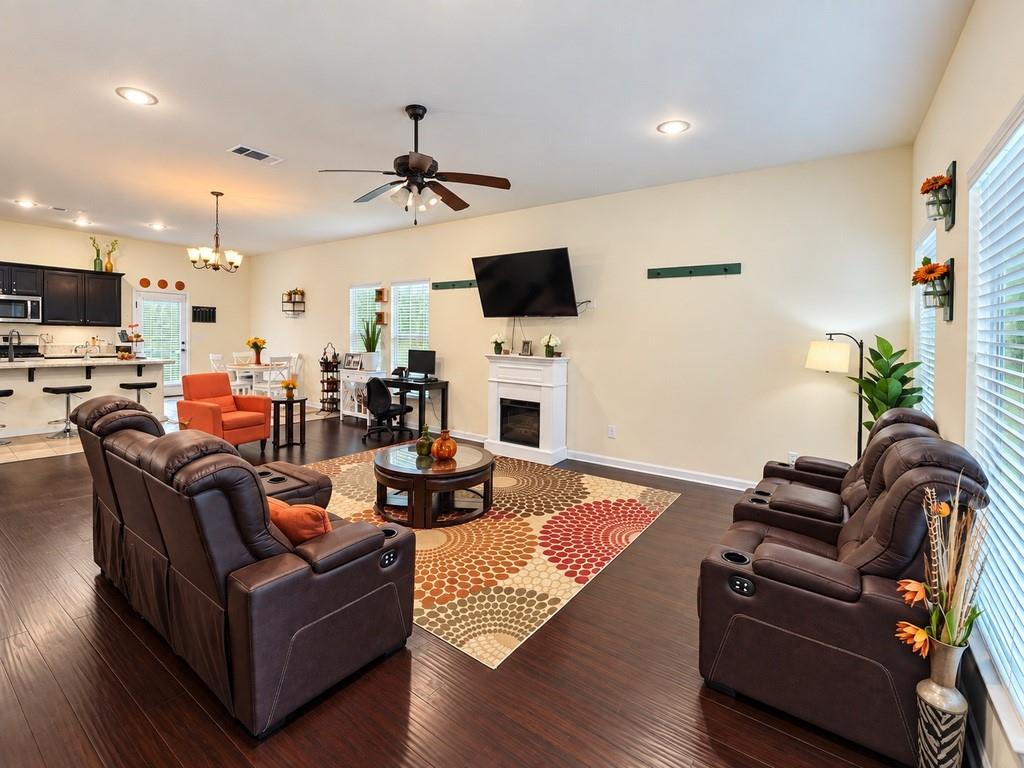 42403 TIGERS EYE STONE Avenue