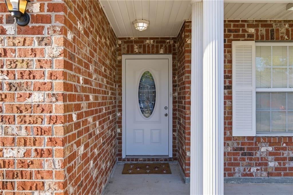 235 JOLIE OAKS Boulevard