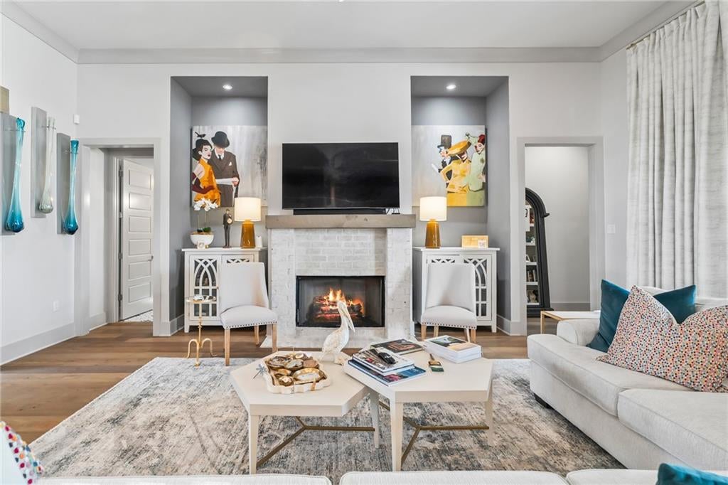 201 RUE CHANTILLY