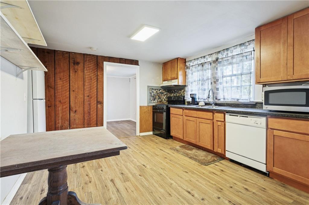 530 E CYPRESS Street