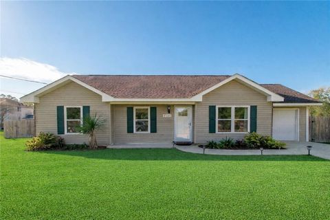 47243 SLEDGE Lane Hammond LA 70401