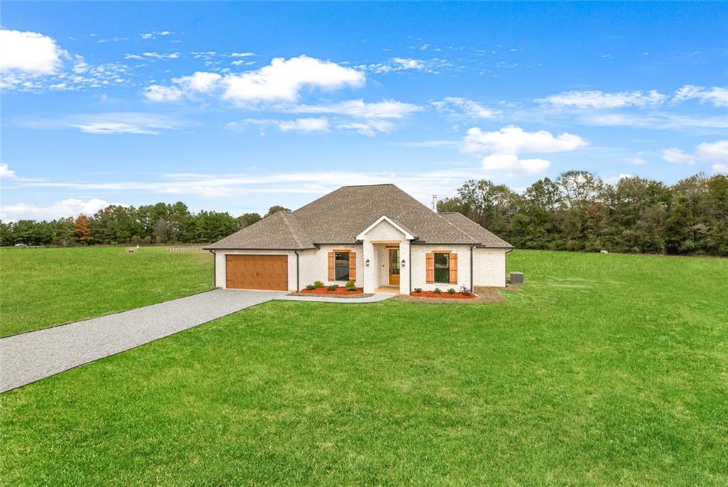 Franklinton, Louisiana 70438, United States, 4 Bedrooms Bedrooms, ,2 BathroomsBathrooms,Residential,Pending,64764