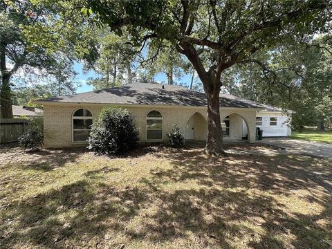 106 HEMLOCK Court Slidell LA 70458