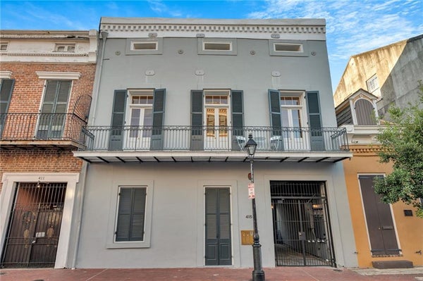 415 BURGUNDY ST APT 2A, NEW ORLEANS, LA 70112 - Image 357c0d43317c2fc9f46fe5b36c0e9a4b/3051283358