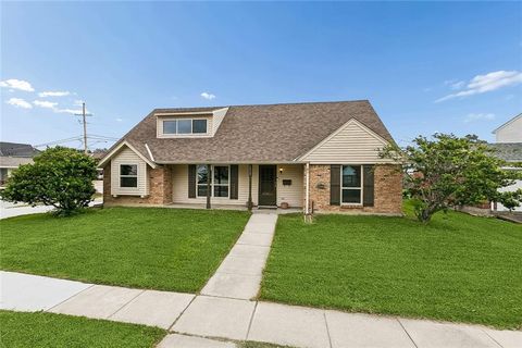 Photo of 6517 SCHOUEST Street, Metairie, LA 70003 (MLS # 2553508)