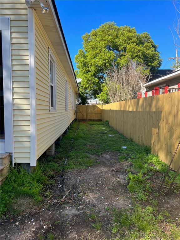 New Orleans, Louisiana 70124, United States, 2 Bedrooms Bedrooms, ,1 BathroomBathrooms,Residential,Active,63371