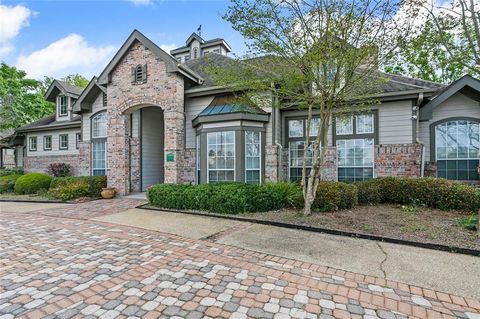 Photo of 350 EMERALD FOREST Boulevard #10201, Covington, LA 70433 (MLS # 2567323)
