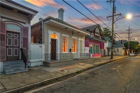 708 MANDEVILLE Street New Orleans LA 70117